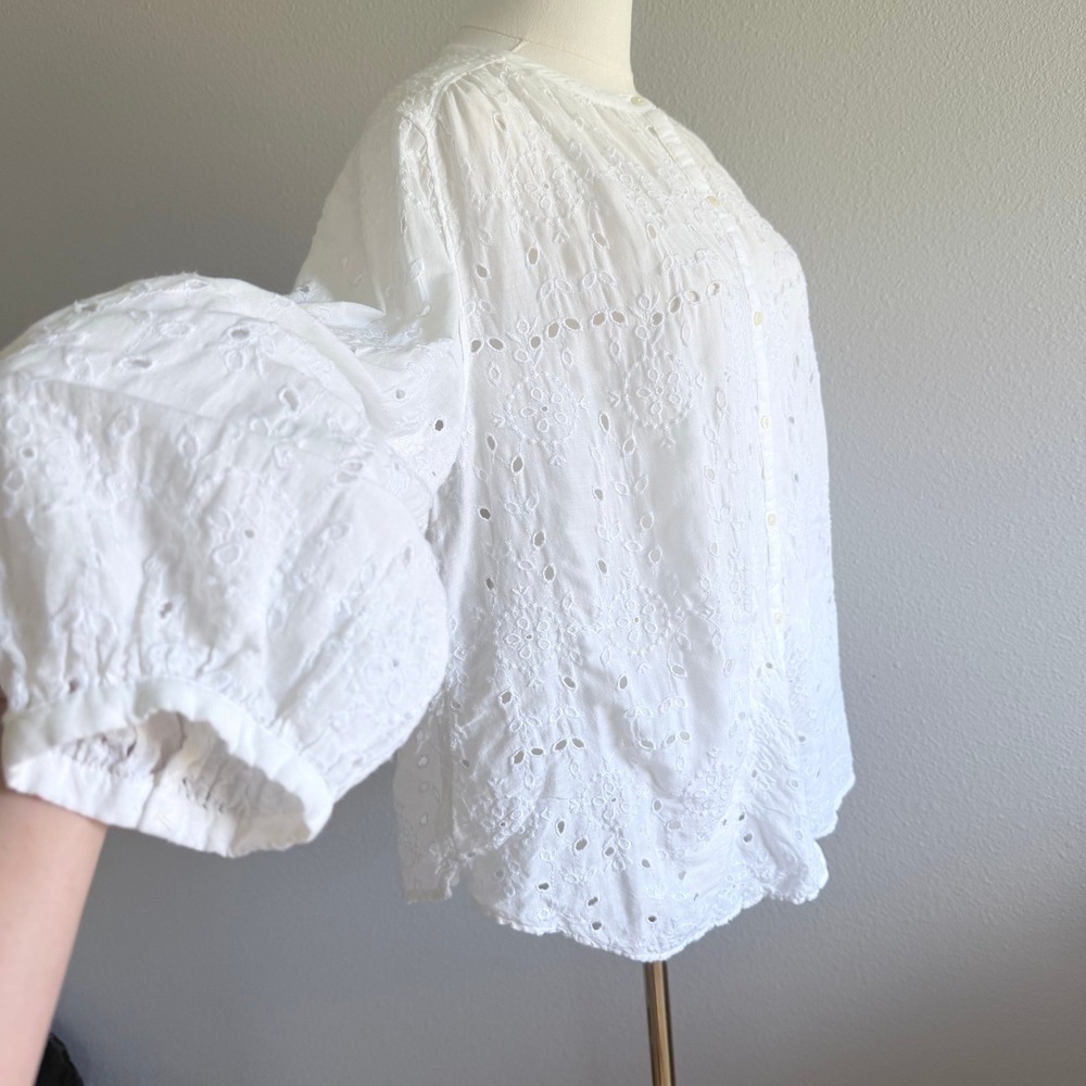 White Eyelet Embroidered Button Front Blouse Romantic Boho Cottagecore Petite M